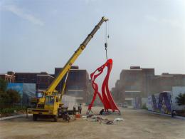 hj1739 不銹鋼雕塑-舞_青島國(guó)際服裝城不銹鋼雕塑、石雕、玻璃鋼雕塑_濱州宏景雕塑有限公司