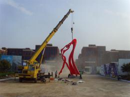 hj1745 不銹鋼雕塑-舞_青島國(guó)際服裝城不銹鋼雕塑、石雕、玻璃鋼雕塑_濱州宏景雕塑有限公司